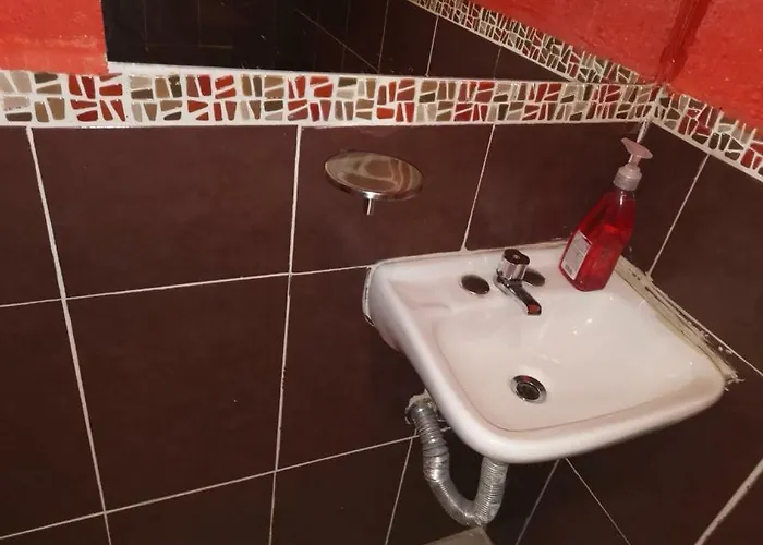 Pensión Cuarto Amueblado Independiente Bano Privado Centro Historico